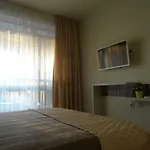 13 Apartament *