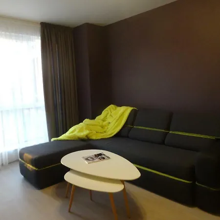 13 Apartment