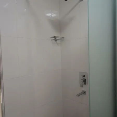 13 Apartment